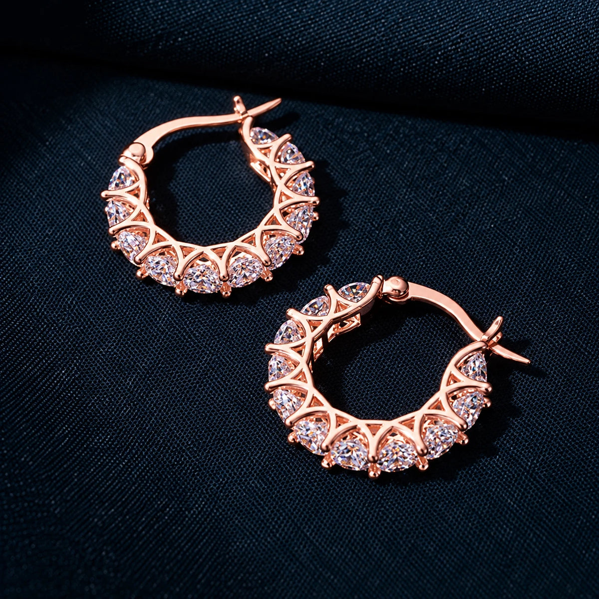 Elegante Ohrringe – Rosévergoldet mit Zirkonia