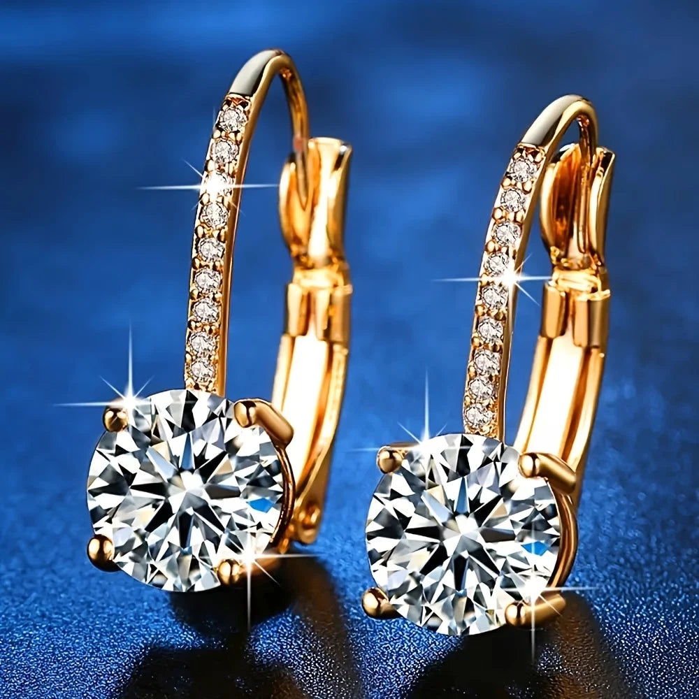 Elegante Creolen – 18 Karat vergoldet mit funkelnden Zirkonia