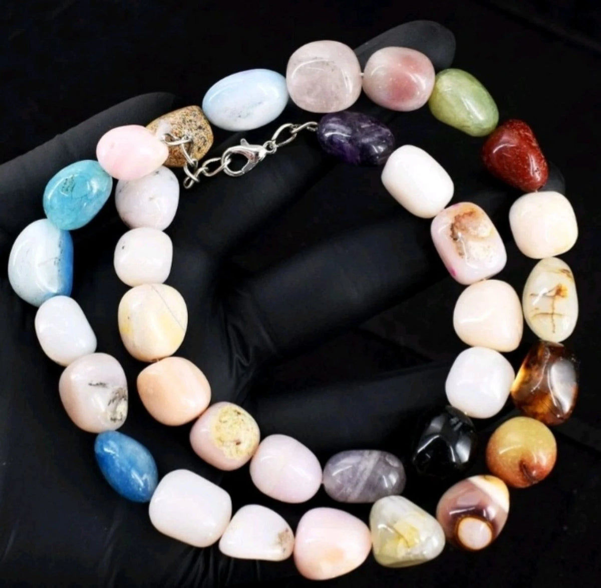 Pink Australian Opal Edelstein-Halskette 479 ct – Opal, Onyx, Amethyst & Agate
