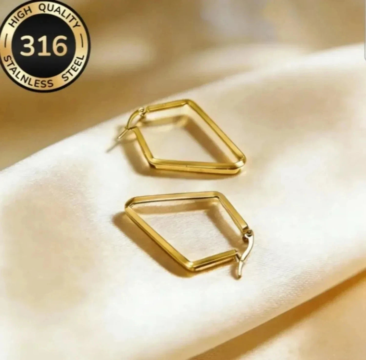 Elegante Ohrringe – 18 Karat vergoldet