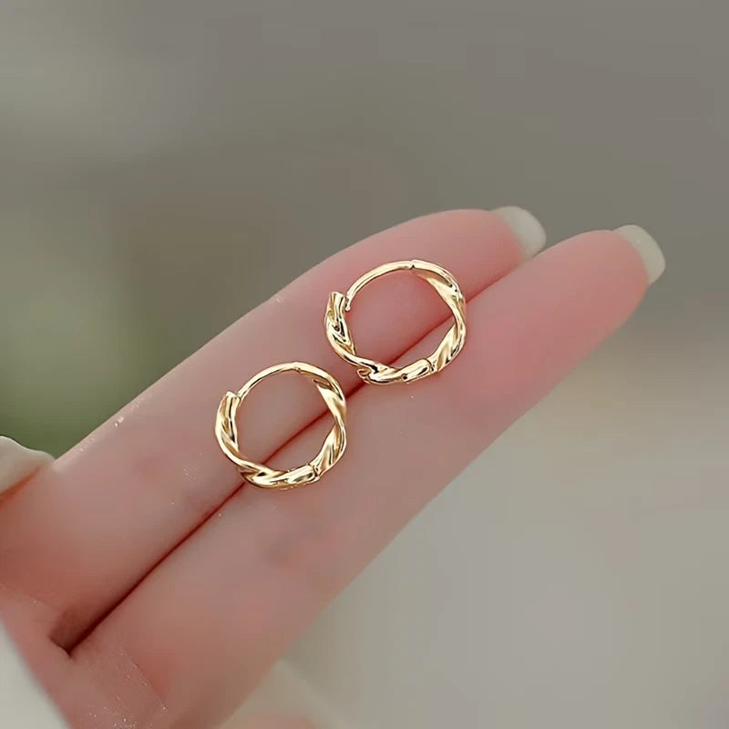 Elegante Ohrringe – 18 Karat vergoldet - Creolen + 1 Paar Silber