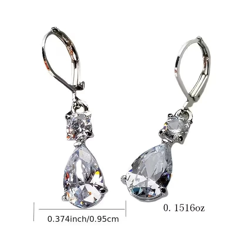 Elegante Ohrringe – Versilbert