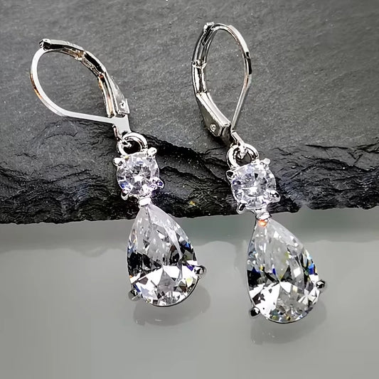 Elegante Ohrringe – Versilbert