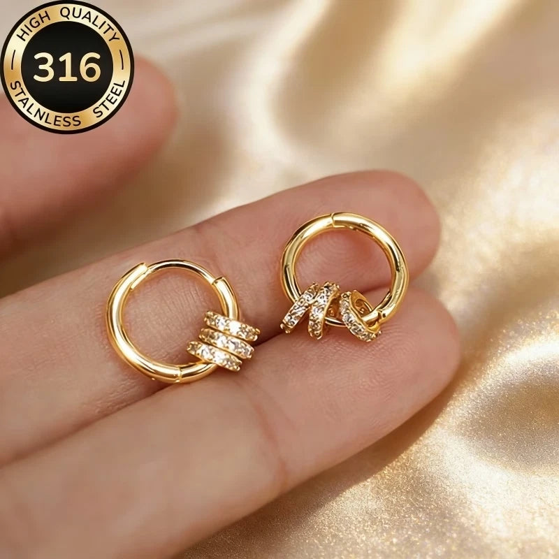Elegante Creolen – 18 Karat vergoldet mit funkelnden Zirkonia
